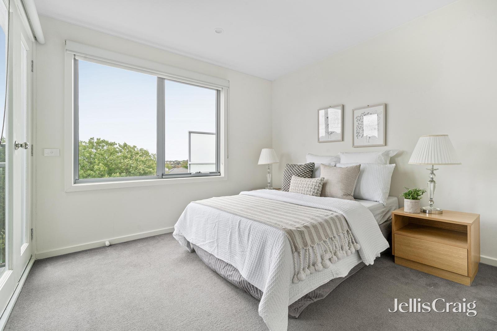 206/90-92 Middleborough Road, Blackburn South image 5