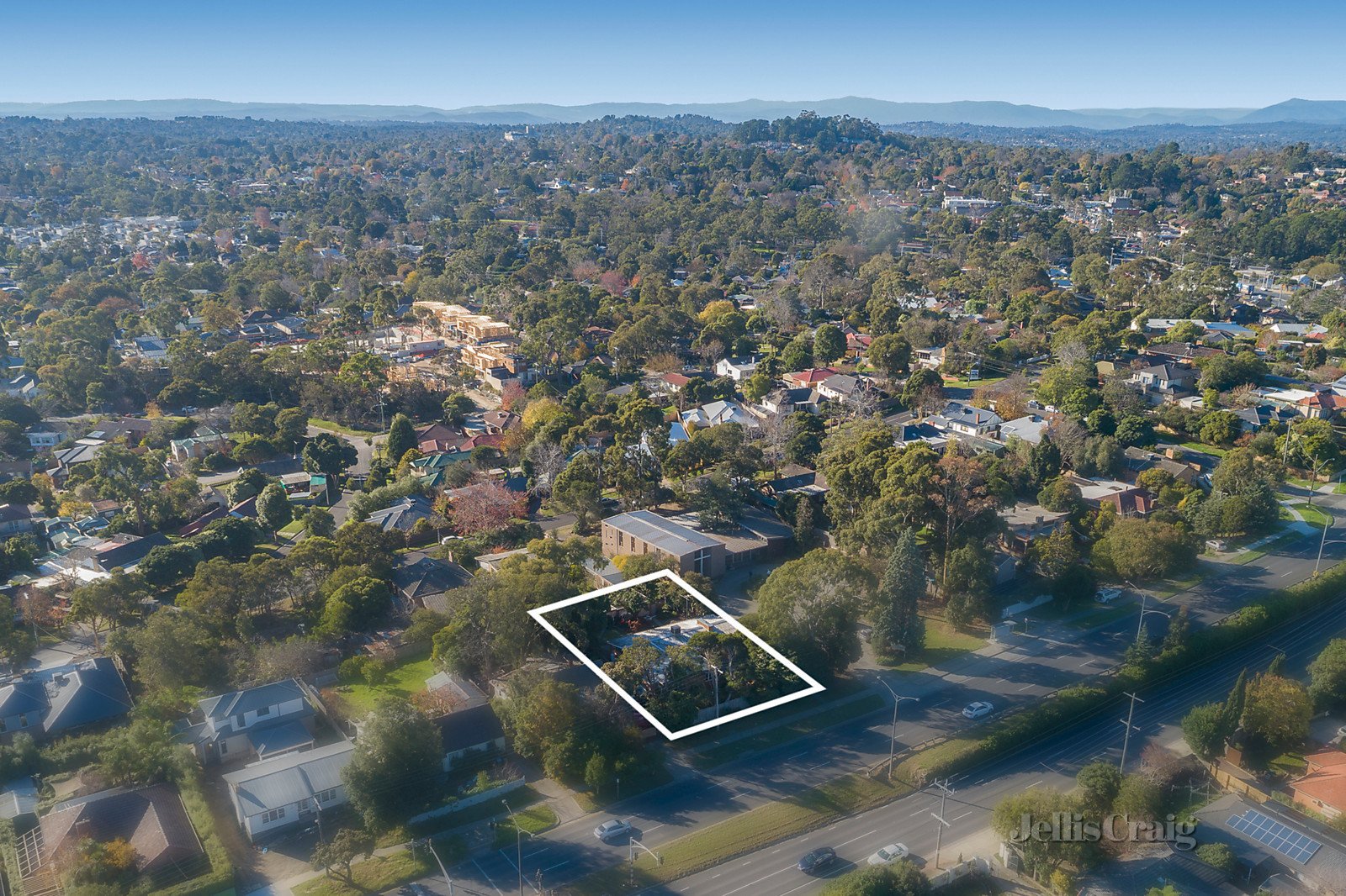 207 Canterbury Road, Heathmont image 2