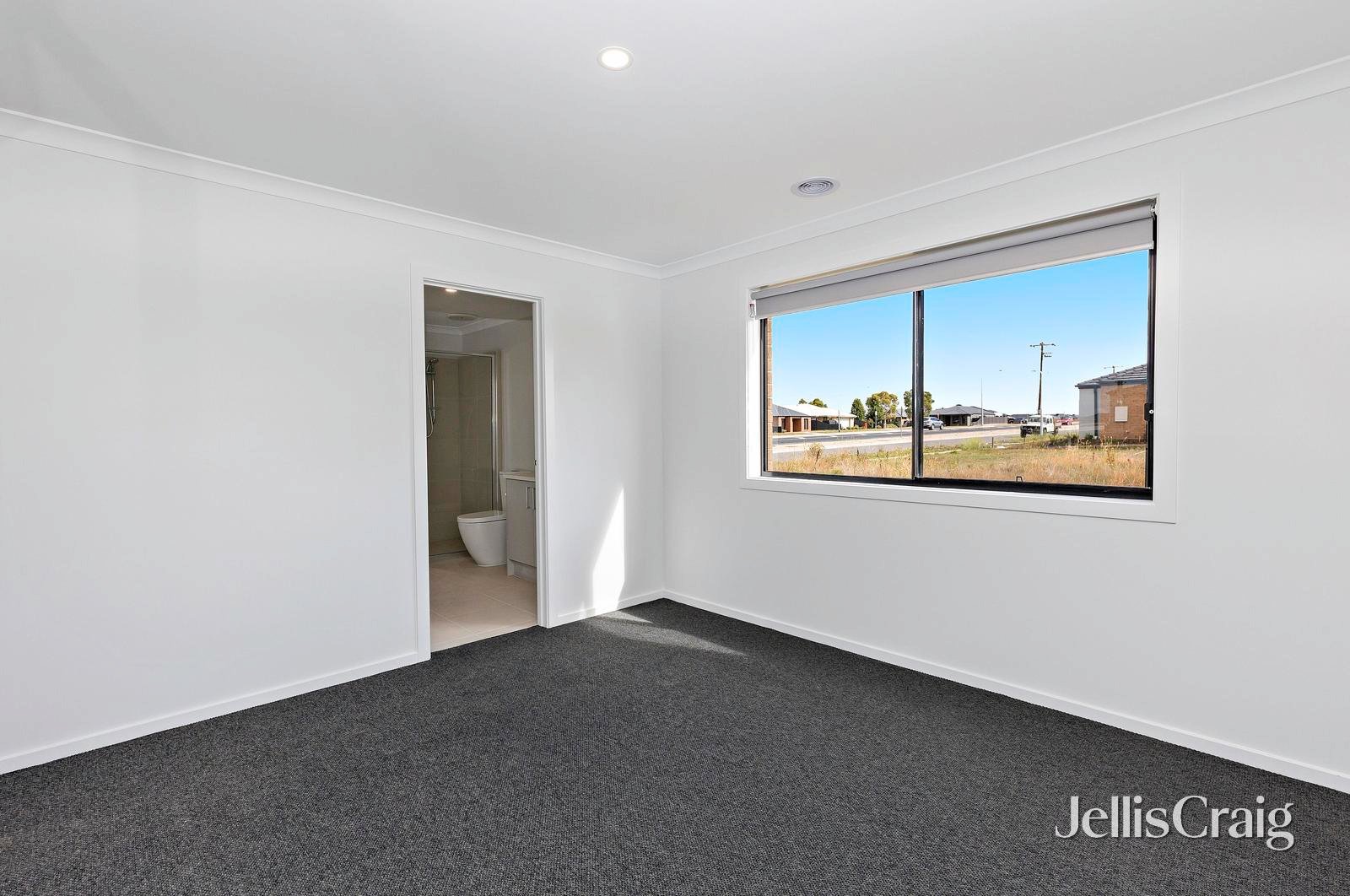 207 Tait Street, Sebastopol image 4