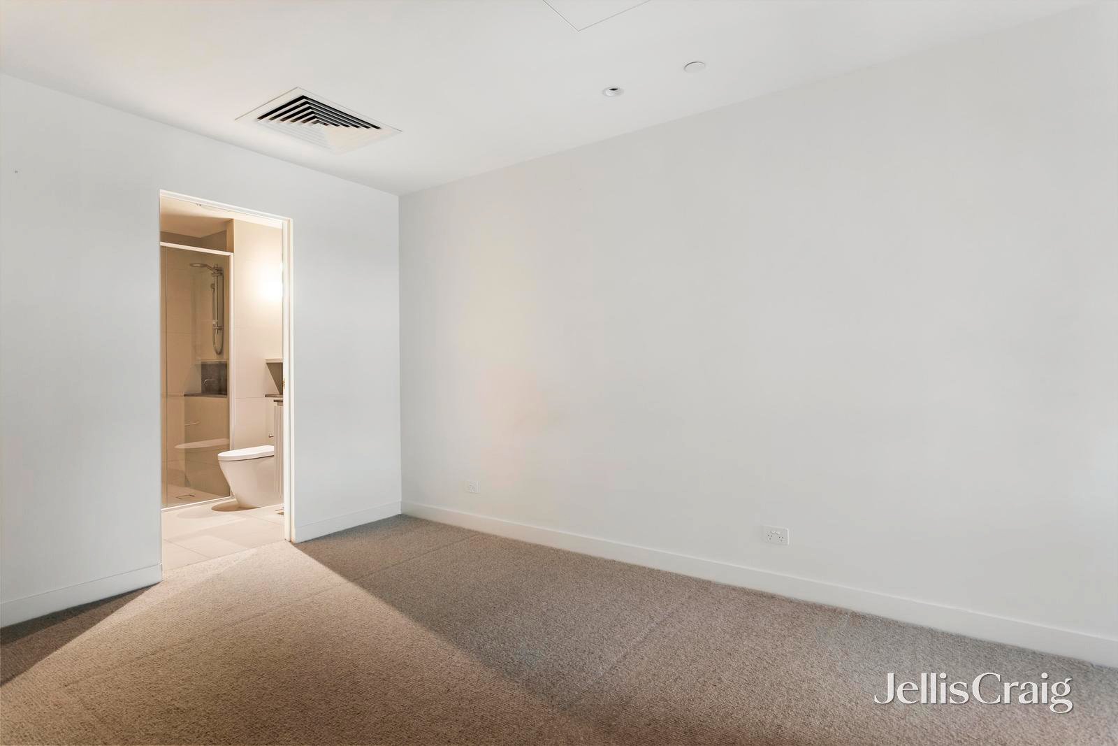 207/1 Cook Street, Hawthorn image 5
