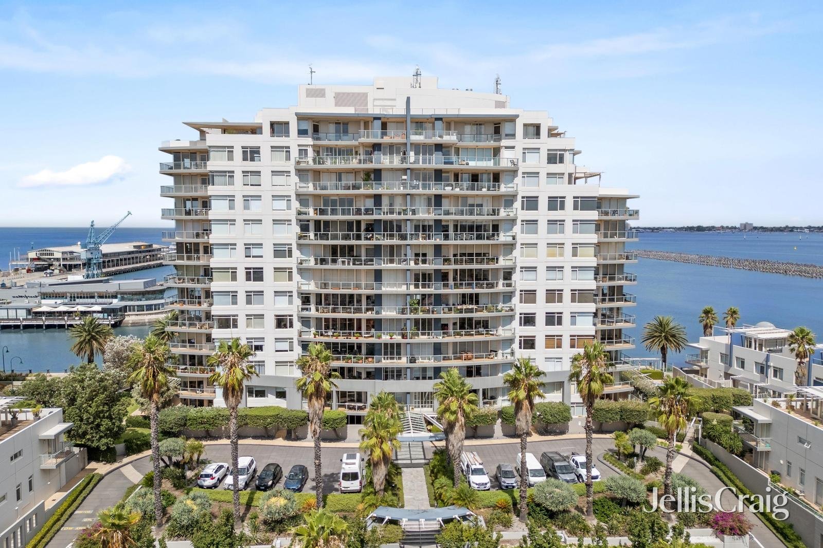 207/115 Beach Street, Port&nbsp;Melbourne image 3