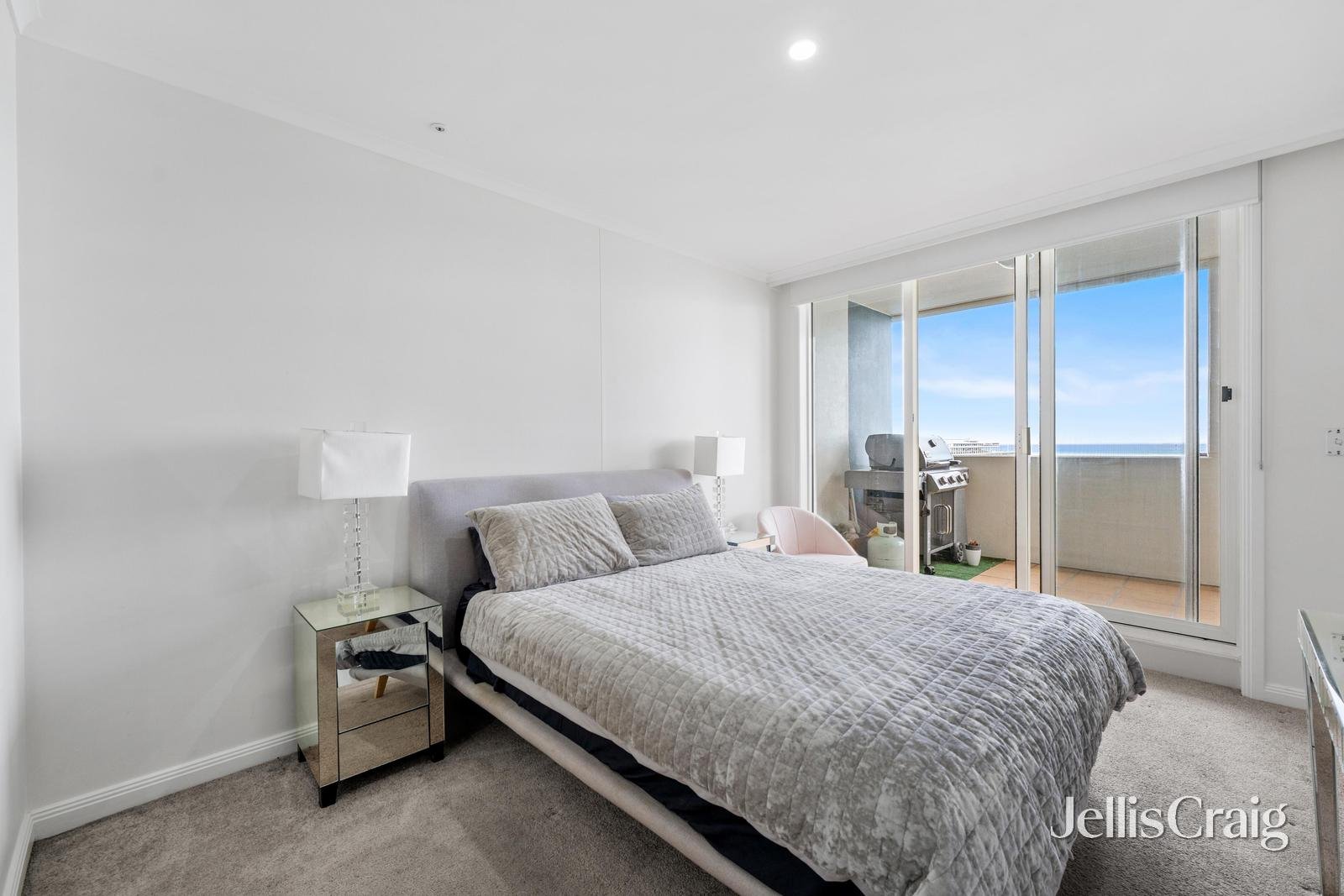 207/115 Beach Street, Port&nbsp;Melbourne image 13