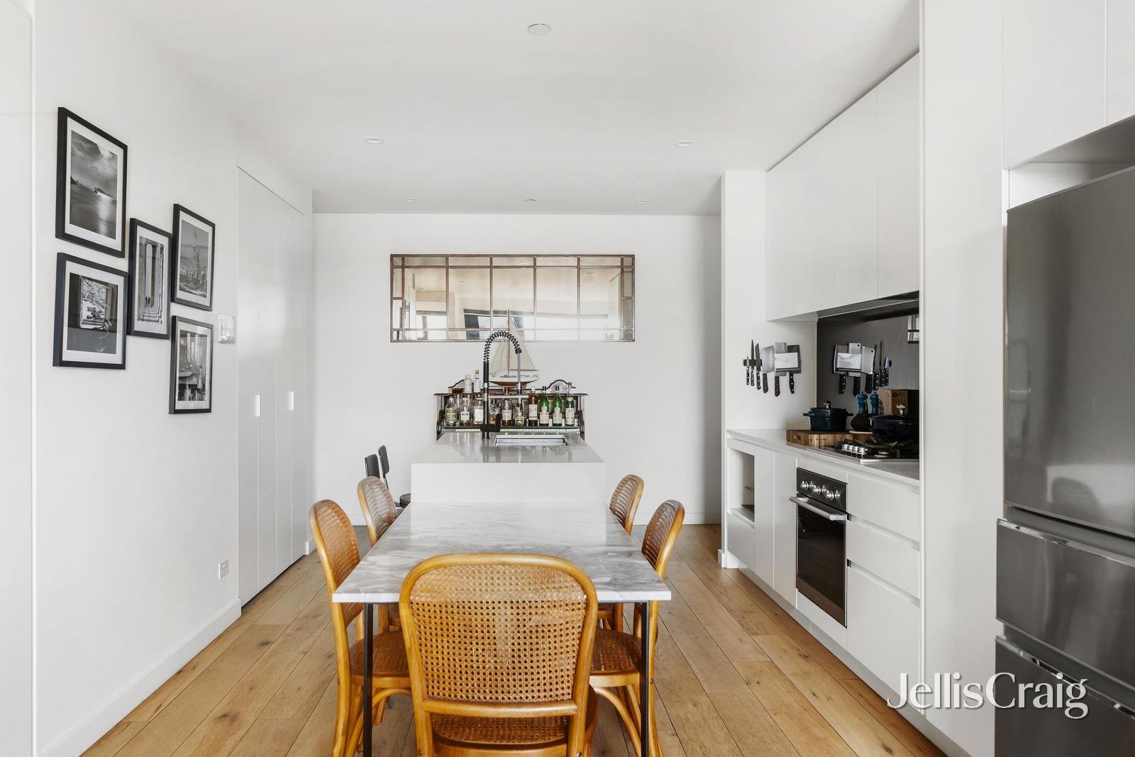 207/119 Poath Road, Murrumbeena image 4