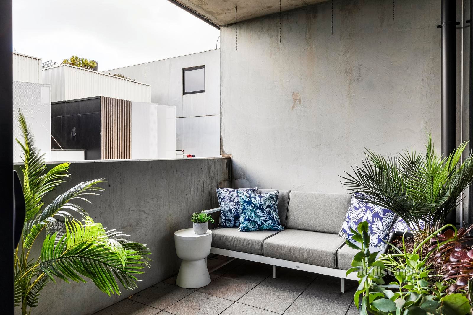 207/122 Roseneath Street, Clifton Hill image 10
