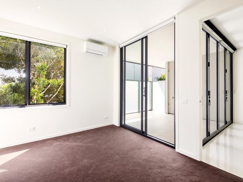Property Gallery Thumbnail 4