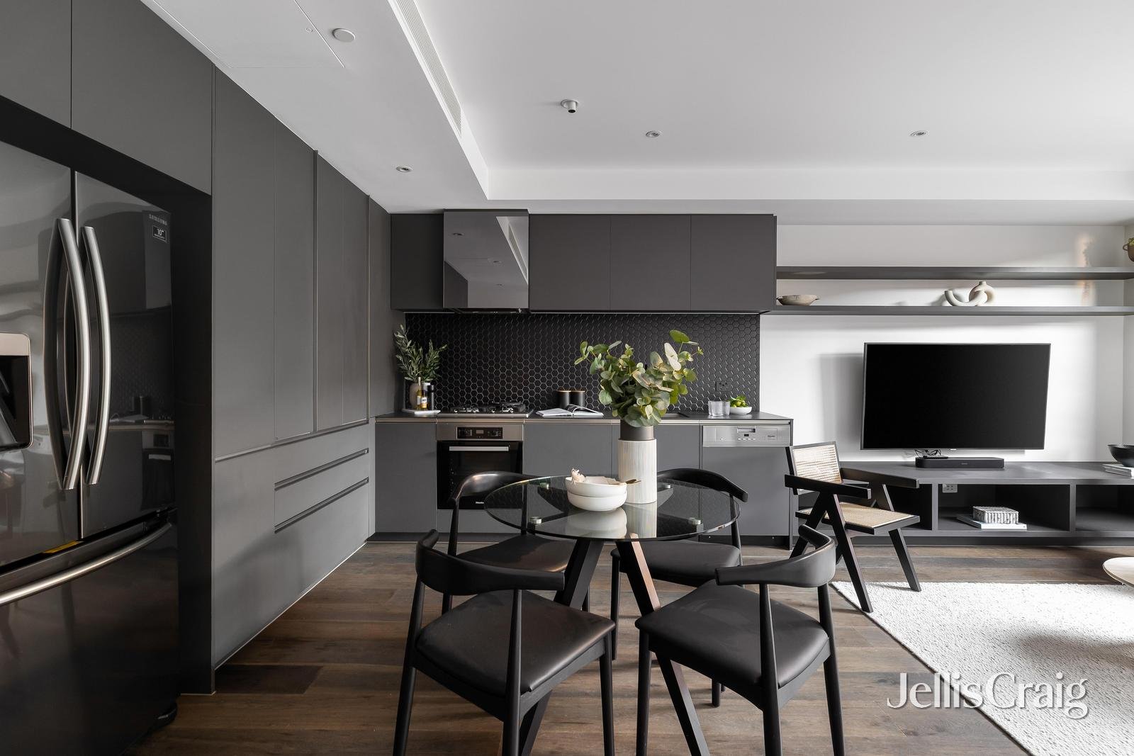 207/172 Lennox Street, Richmond image 3