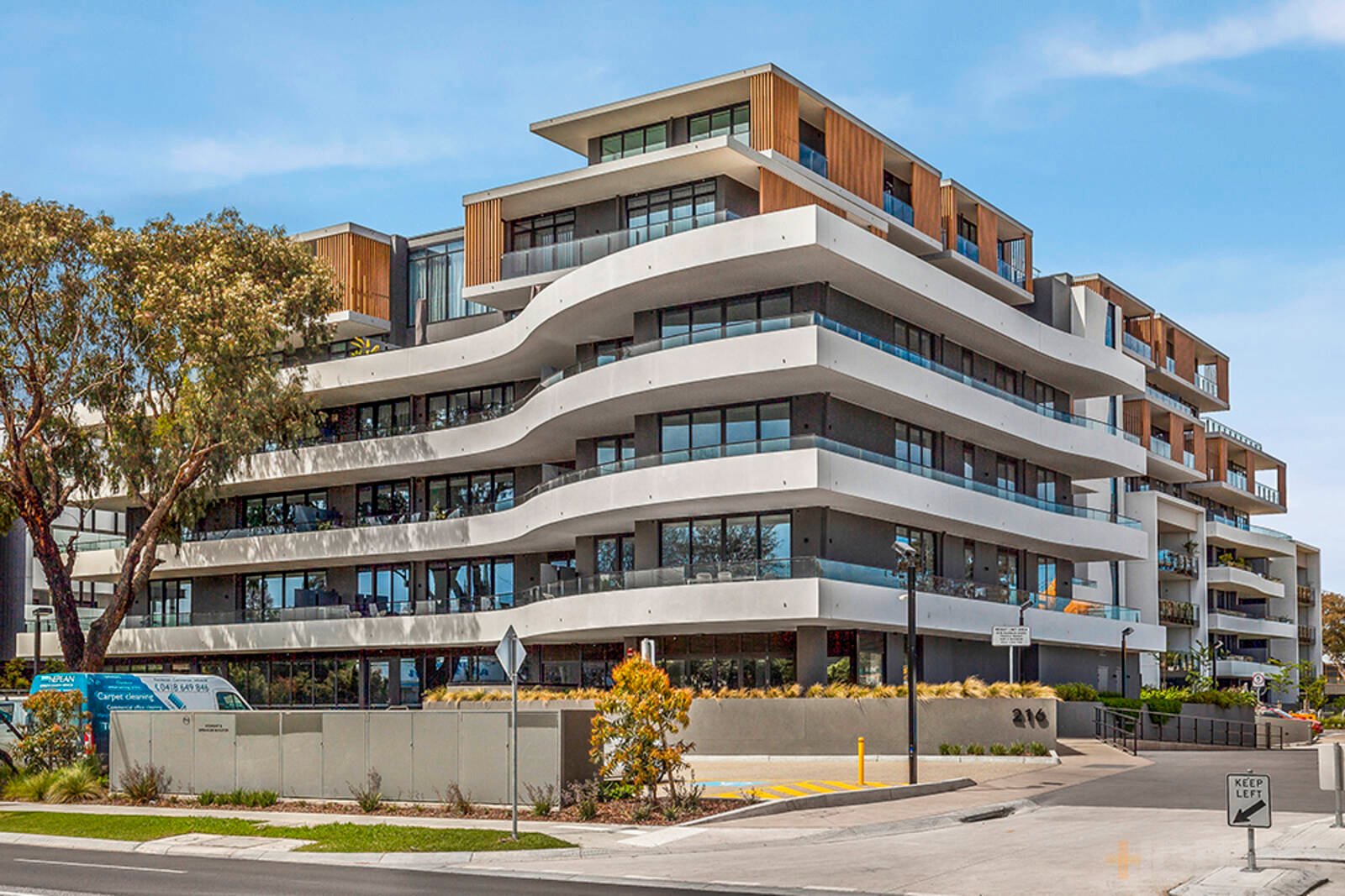 207 / 216 Bay Road Sandringham