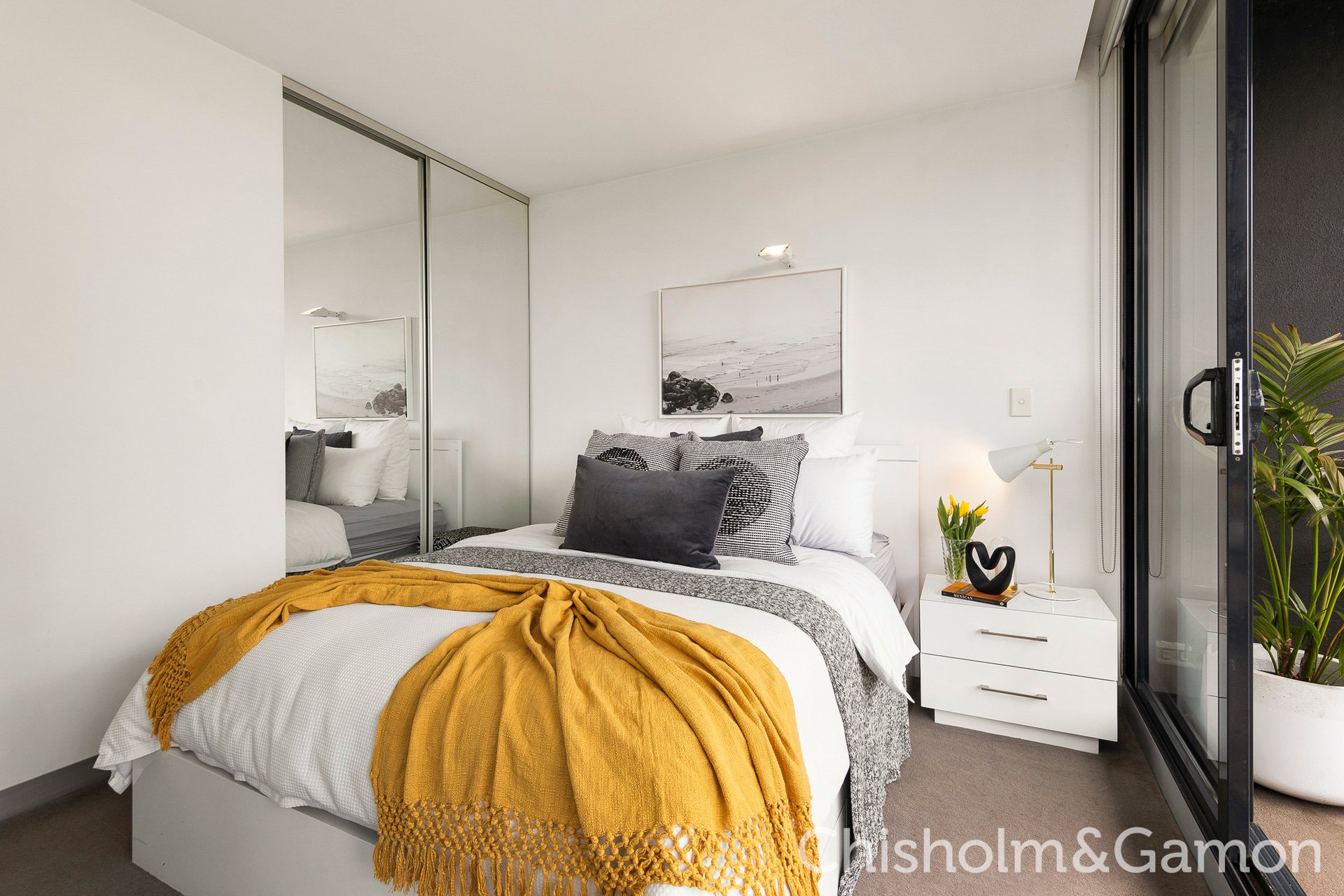 207/25 Pickles Street, Port Melbourne image 4