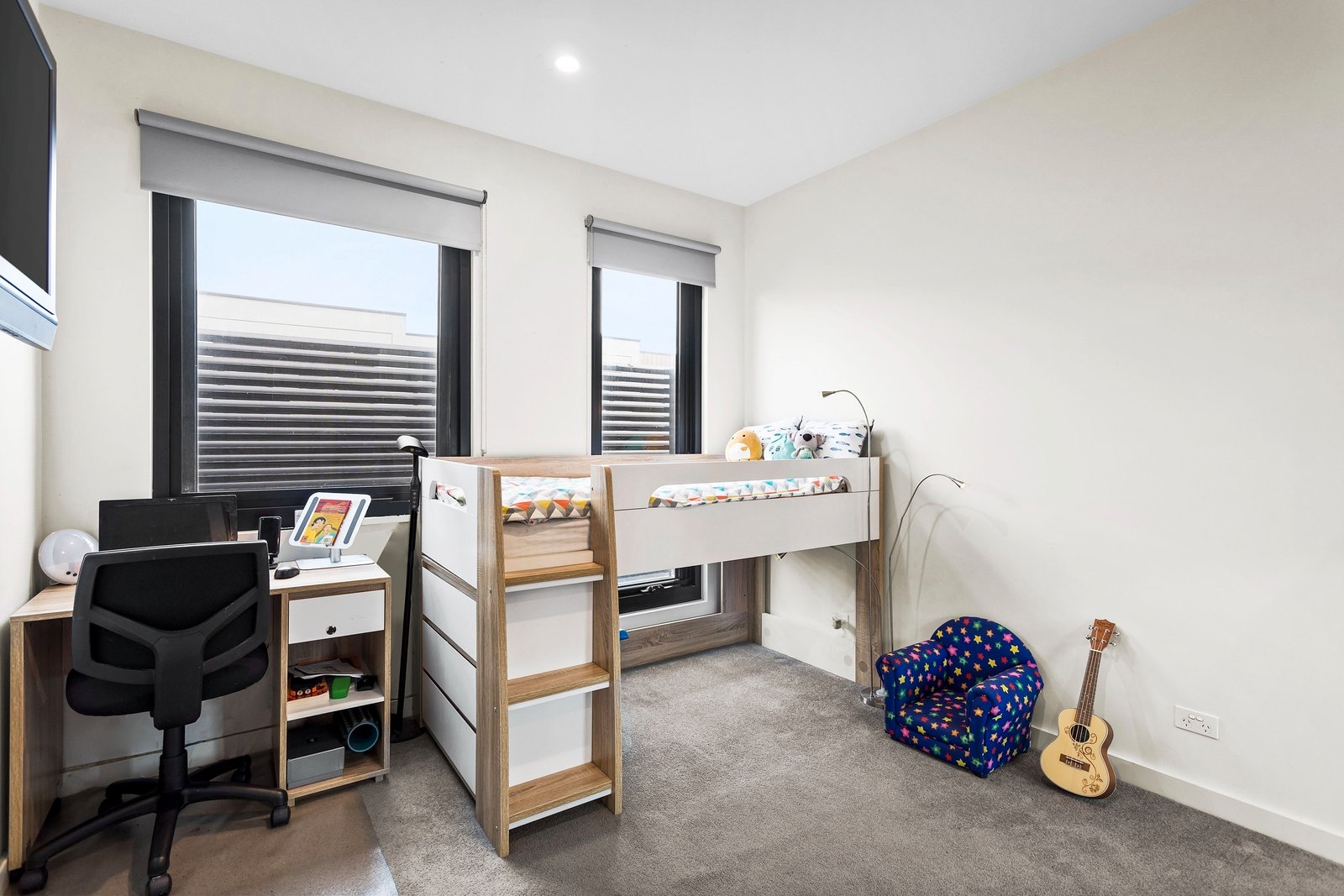 Property Gallery Thumbnail 7