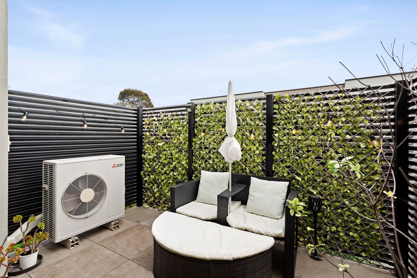 Property Gallery Thumbnail 9
