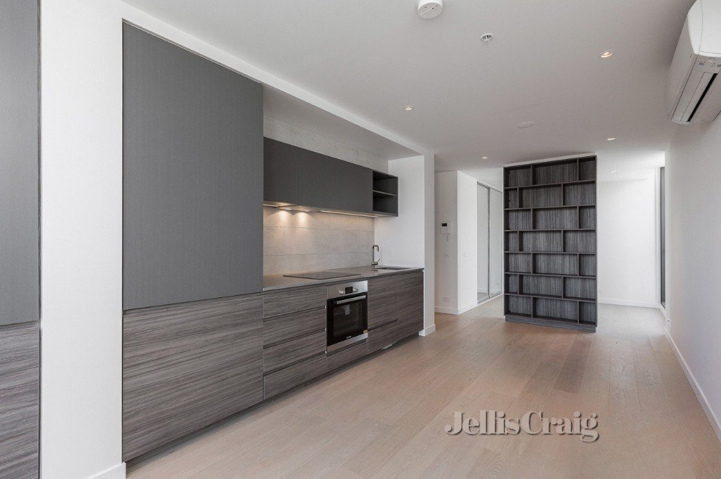 207/33-35 Arden Street, North Melbourne image 3