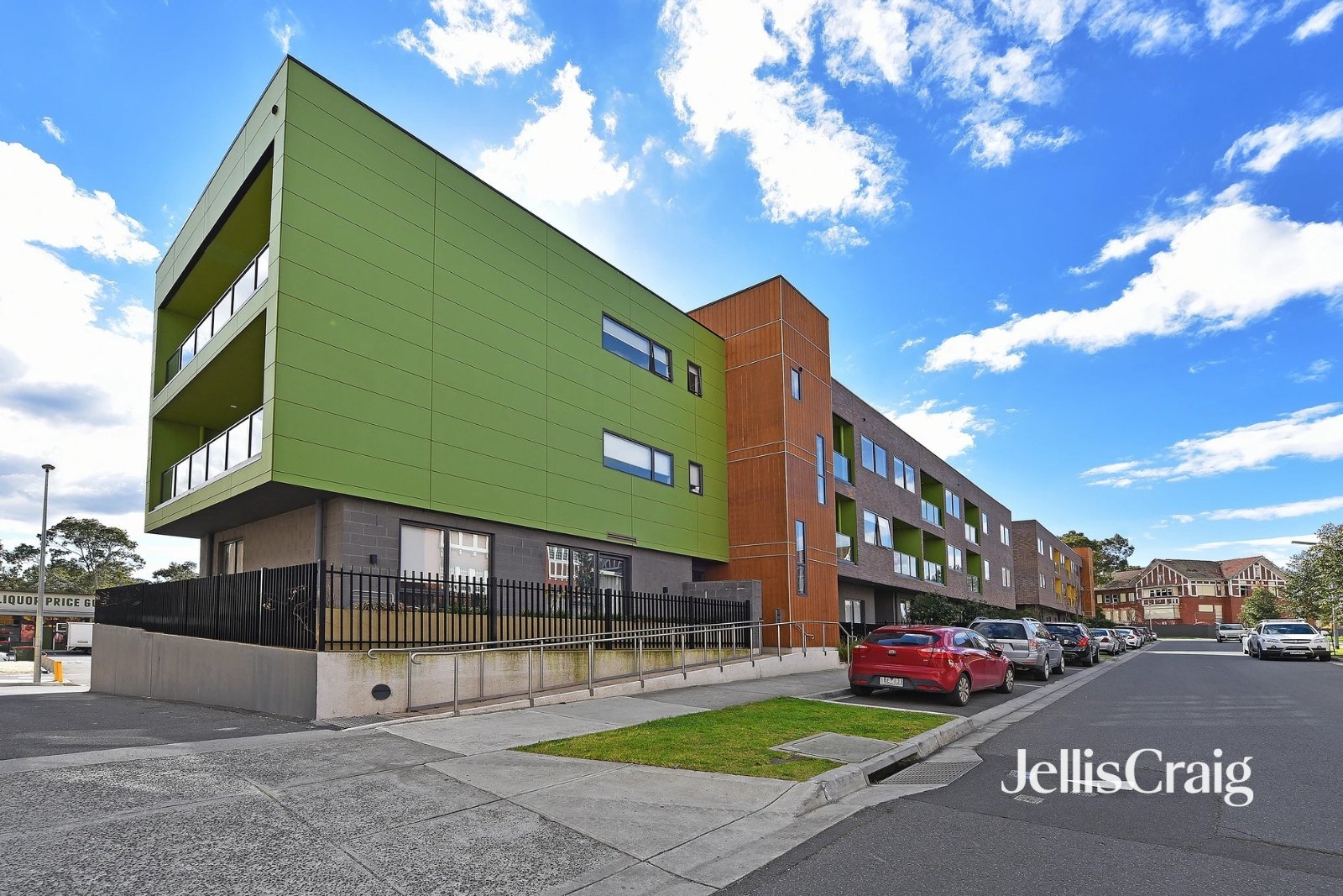 207/5 Zenith Rise, Bundoora image 1