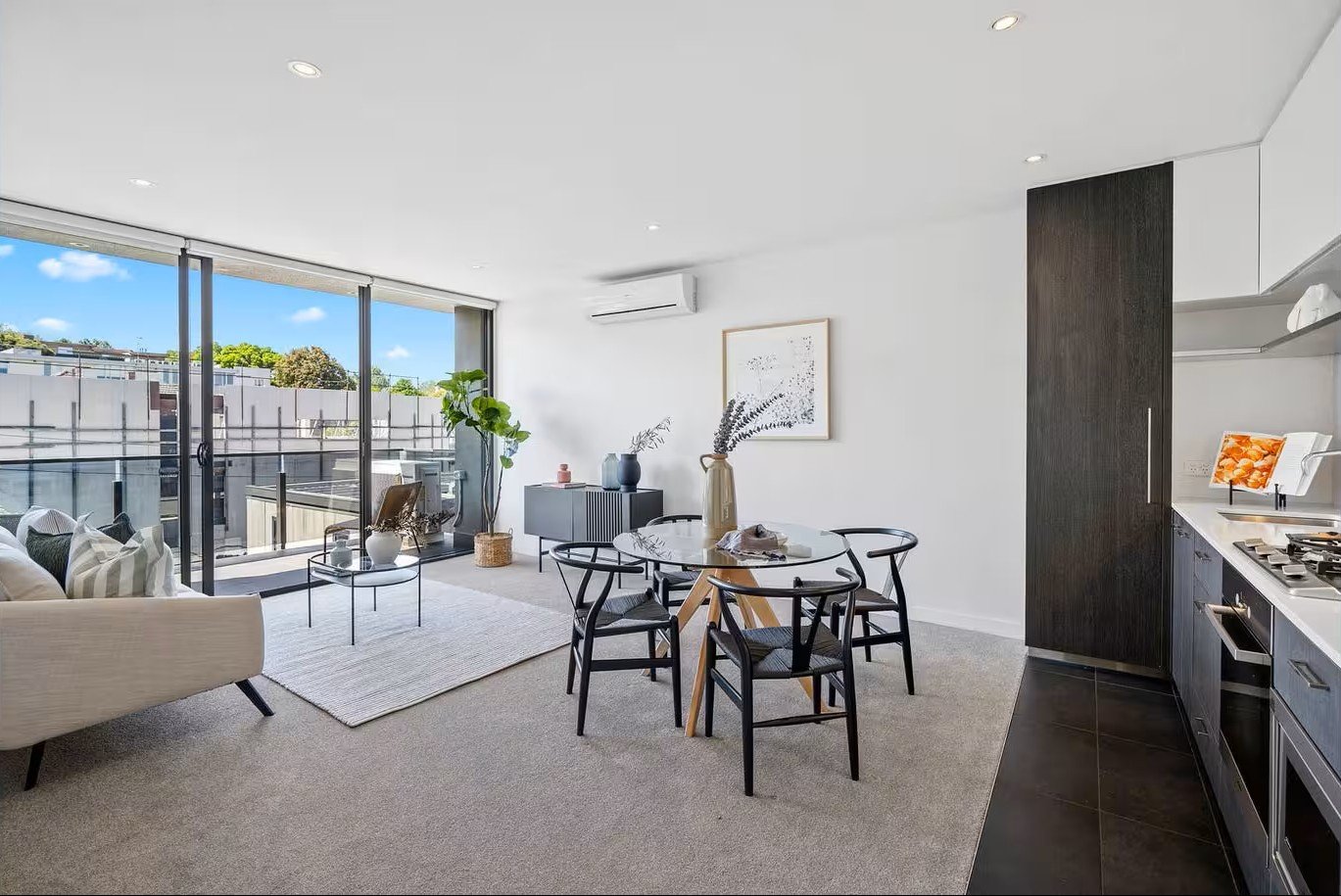 207/57 Toorak Road, South&nbsp;Yarra image 2