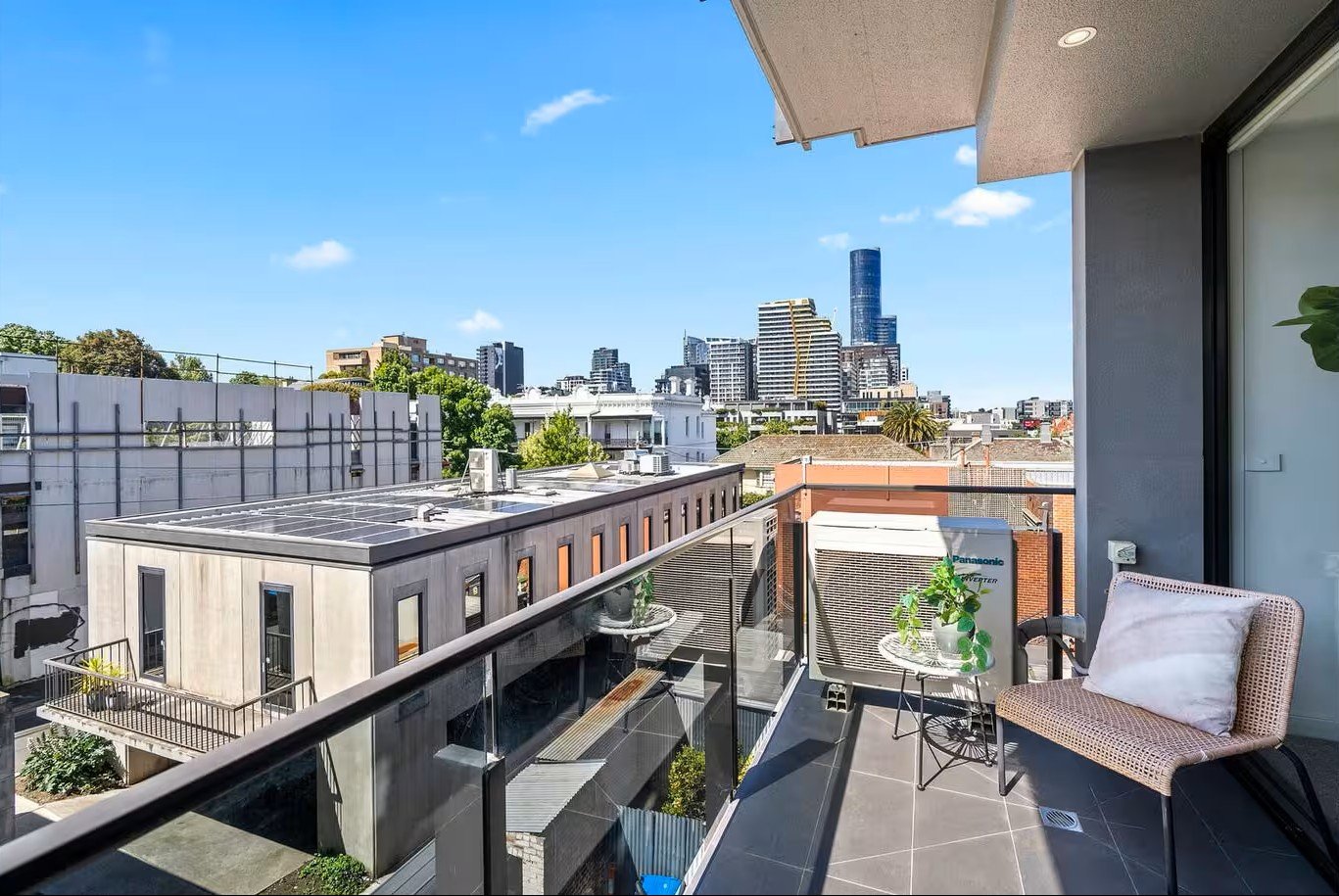 207/57 Toorak Road, South&nbsp;Yarra image 3