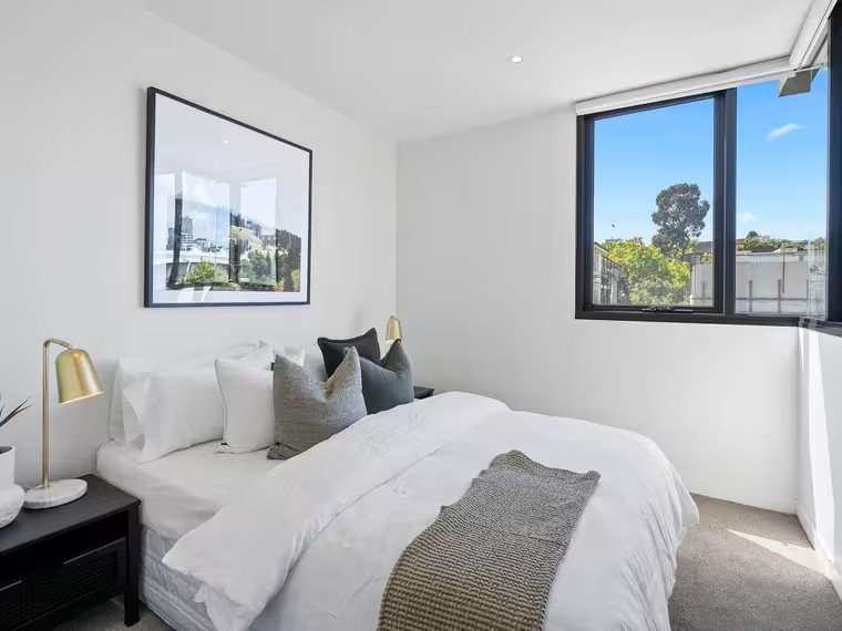 207/57 Toorak Road, South&nbsp;Yarra image 6