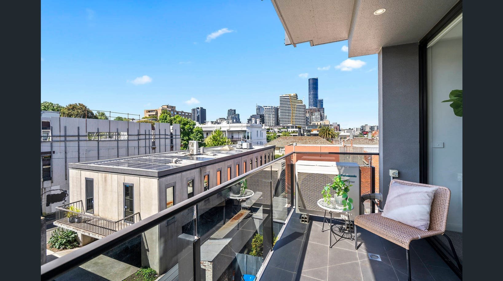 207/57 Toorak Road, South Yarra image 1