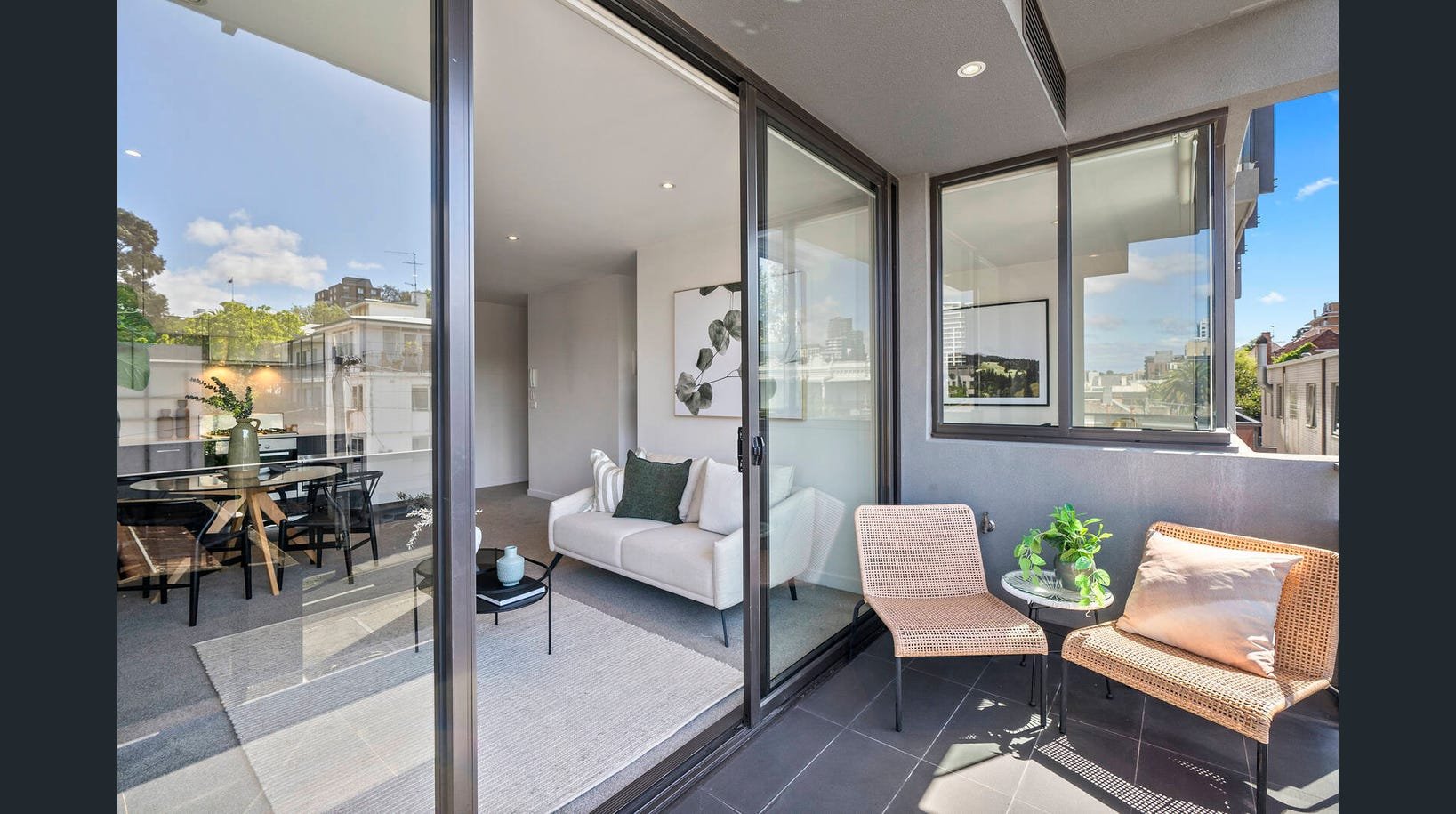 207/57 Toorak Road, South Yarra image 8