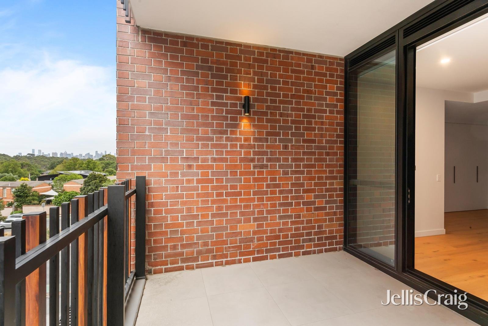 207/626 Heidelberg Road, Alphington image 2