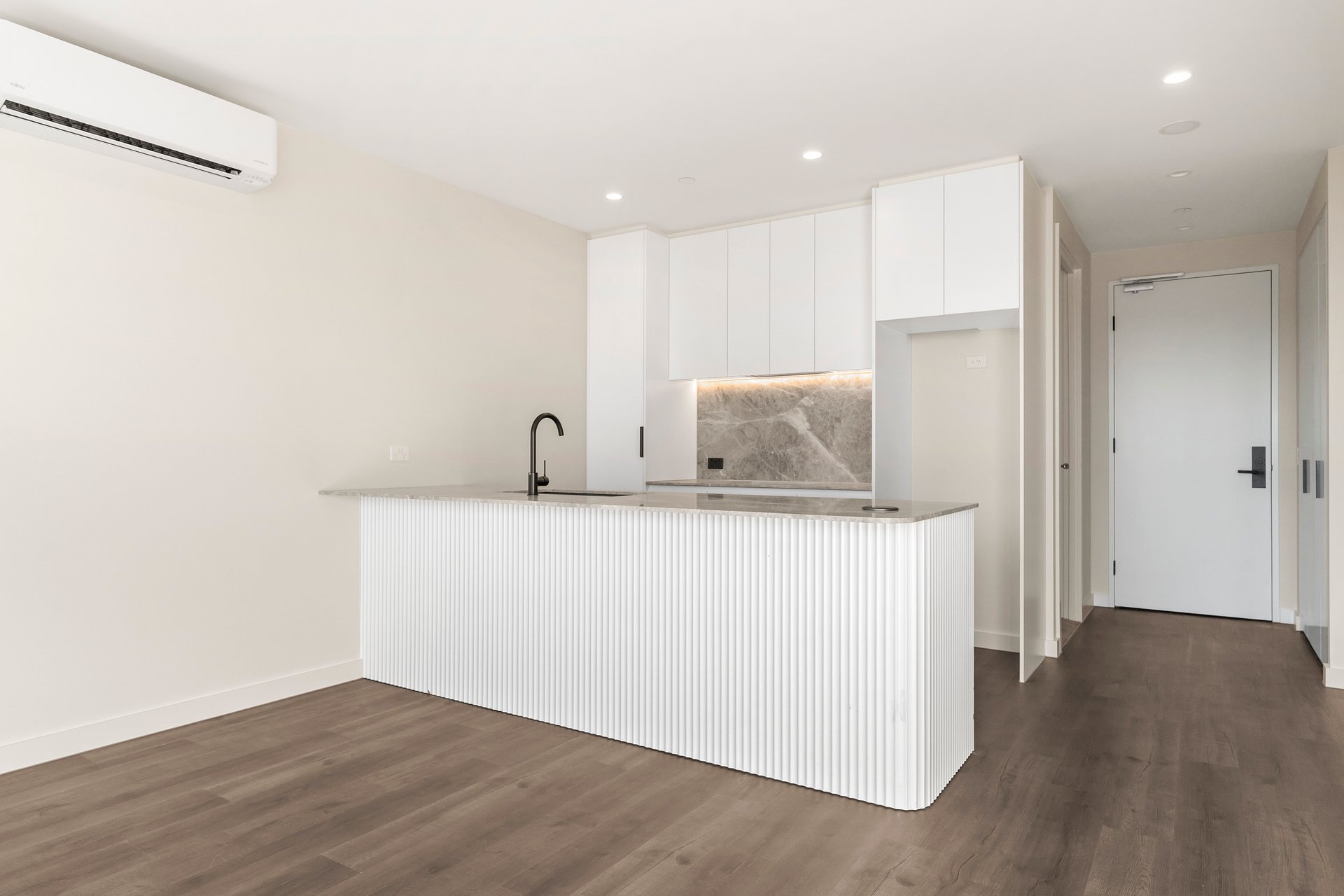Property Gallery Thumbnail 2