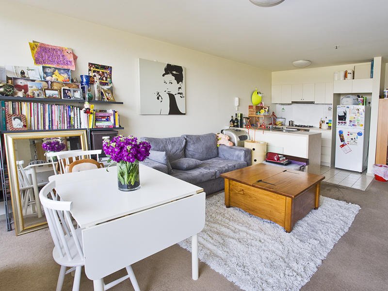 207/70 Speakmen Street, Kensington image 3