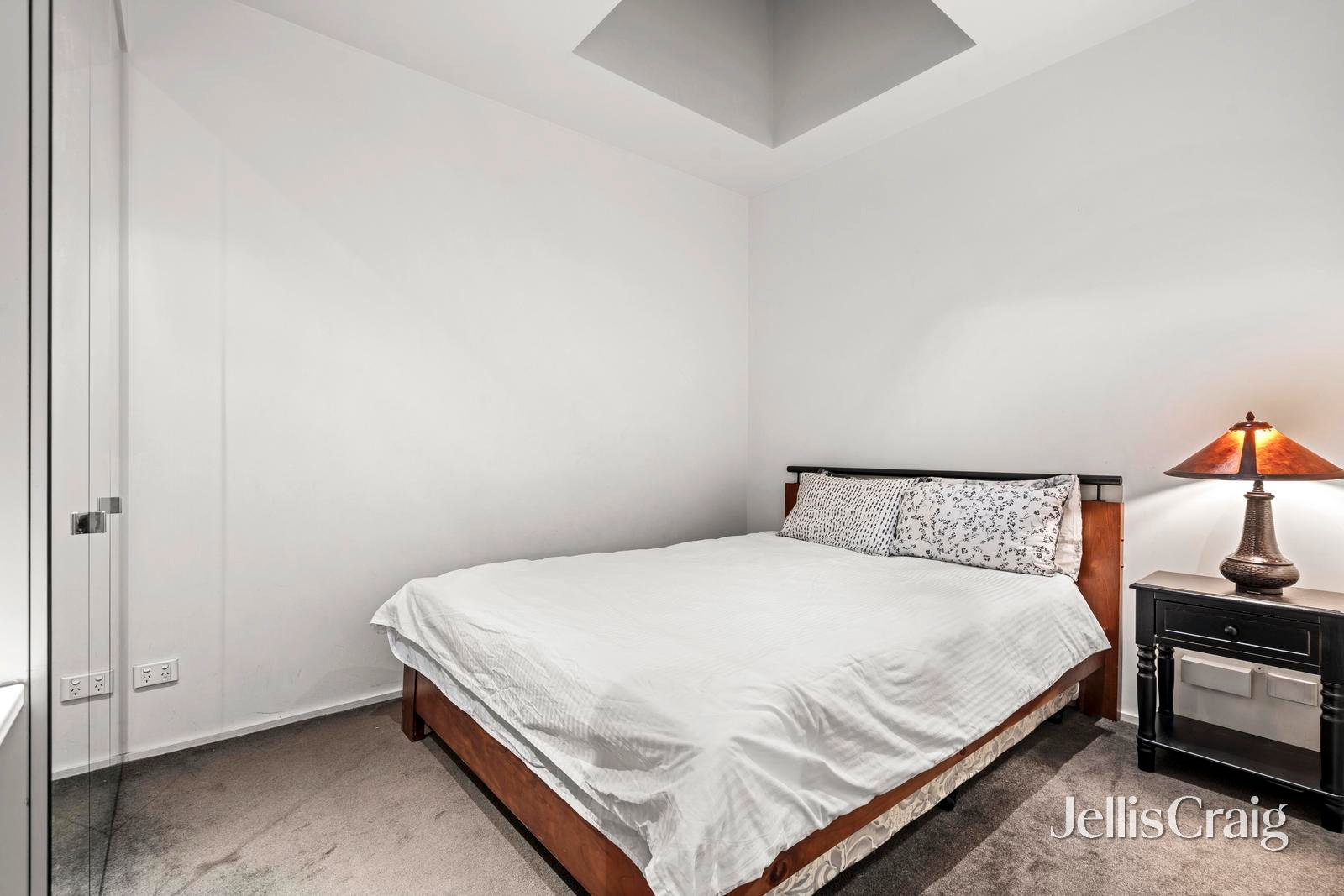 207/99 Abeckett Street, Melbourne image 7