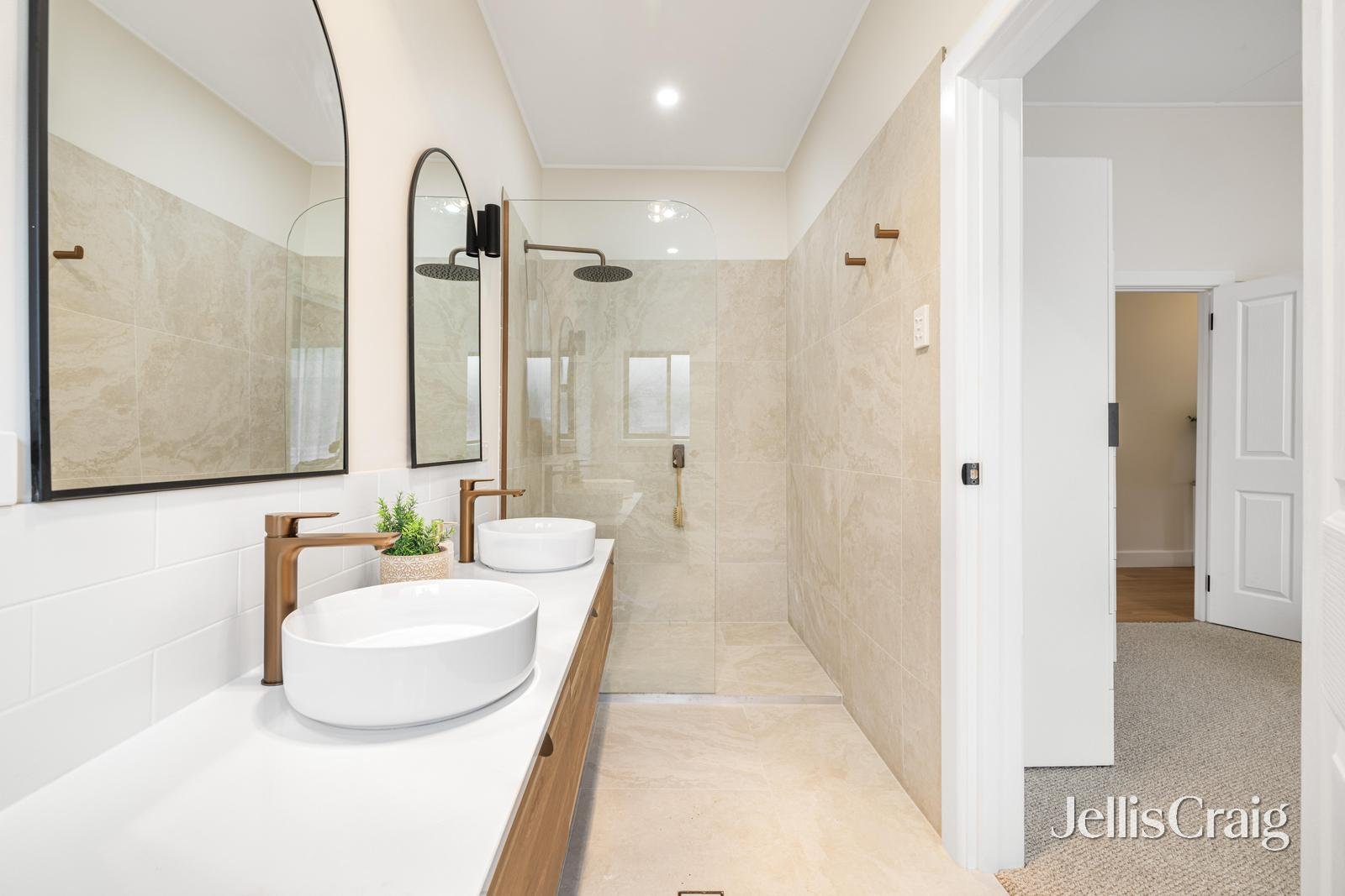 208 Ascot Street South, Ballarat&nbsp;Central image 4