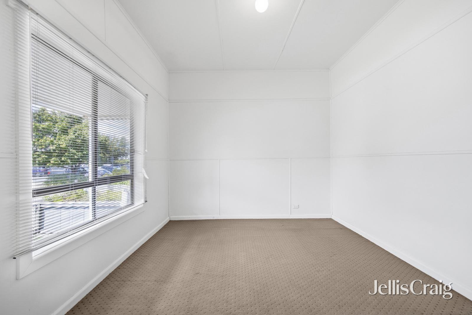 208 Ascot Street South, Ballarat&nbsp;Central image 6