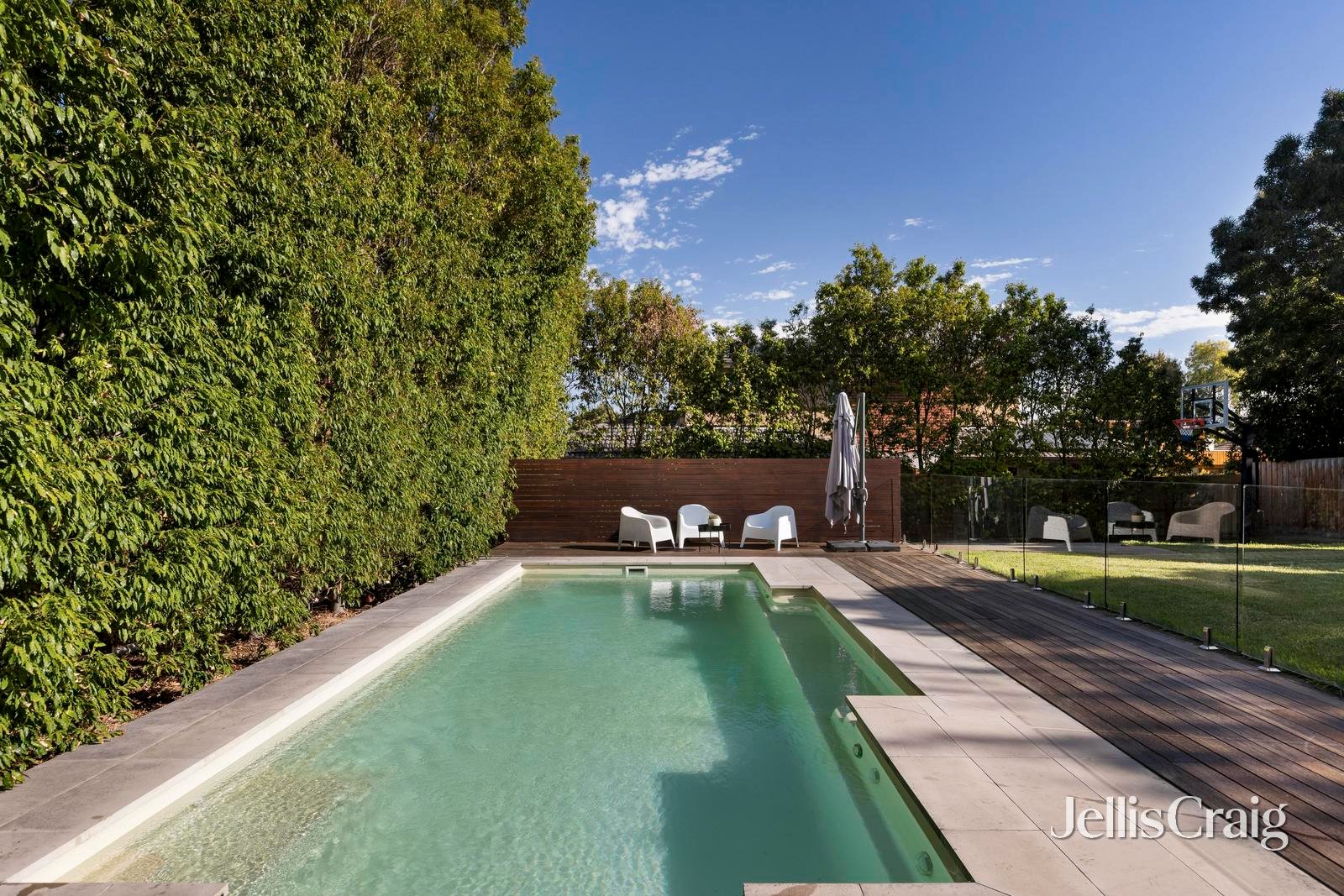 208 Clarke Street, Northcote image 3