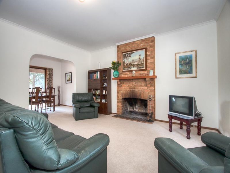 Property Gallery Thumbnail 3
