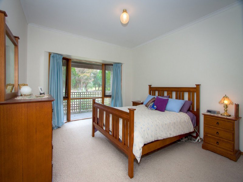 Property Gallery Thumbnail 6