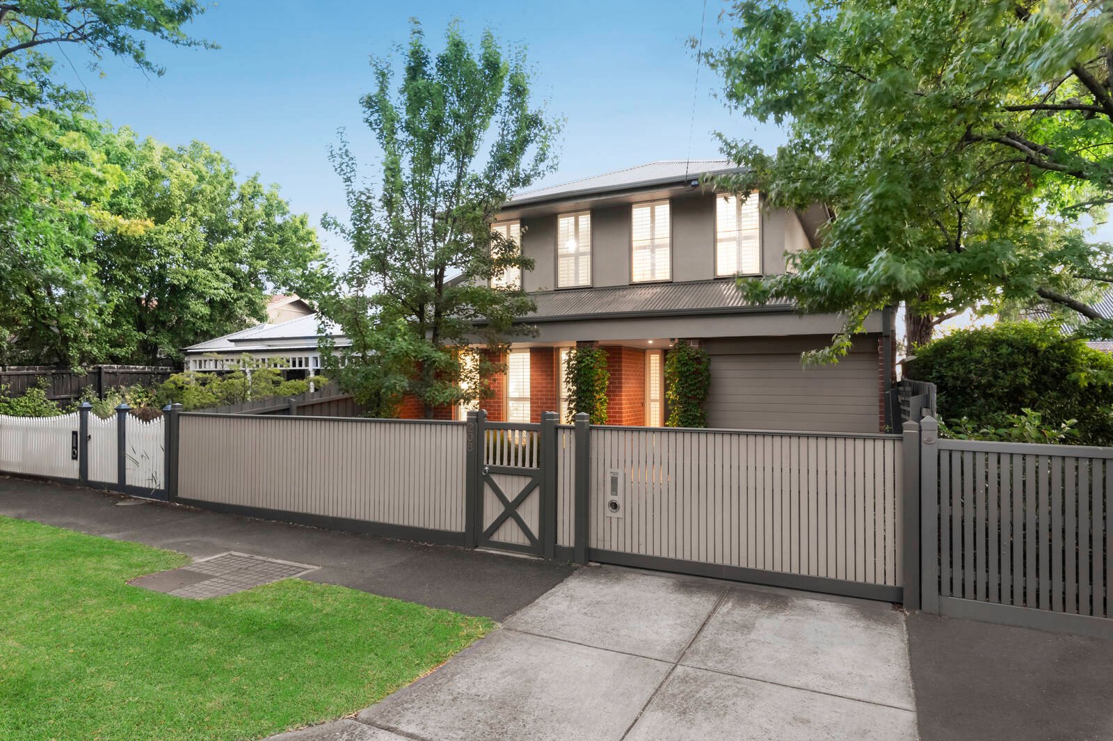 Property Gallery - Main Image