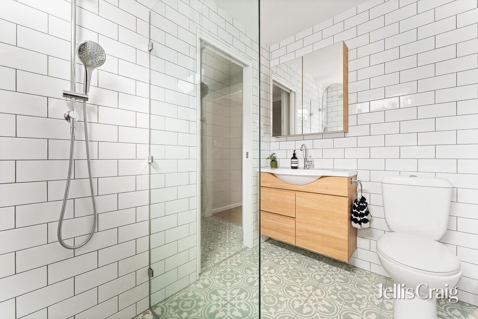 208 Moreland Road, Brunswick image 6