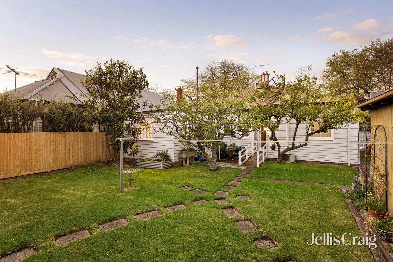 208 Prospect Hill Road, Surrey&nbsp;Hills image 14