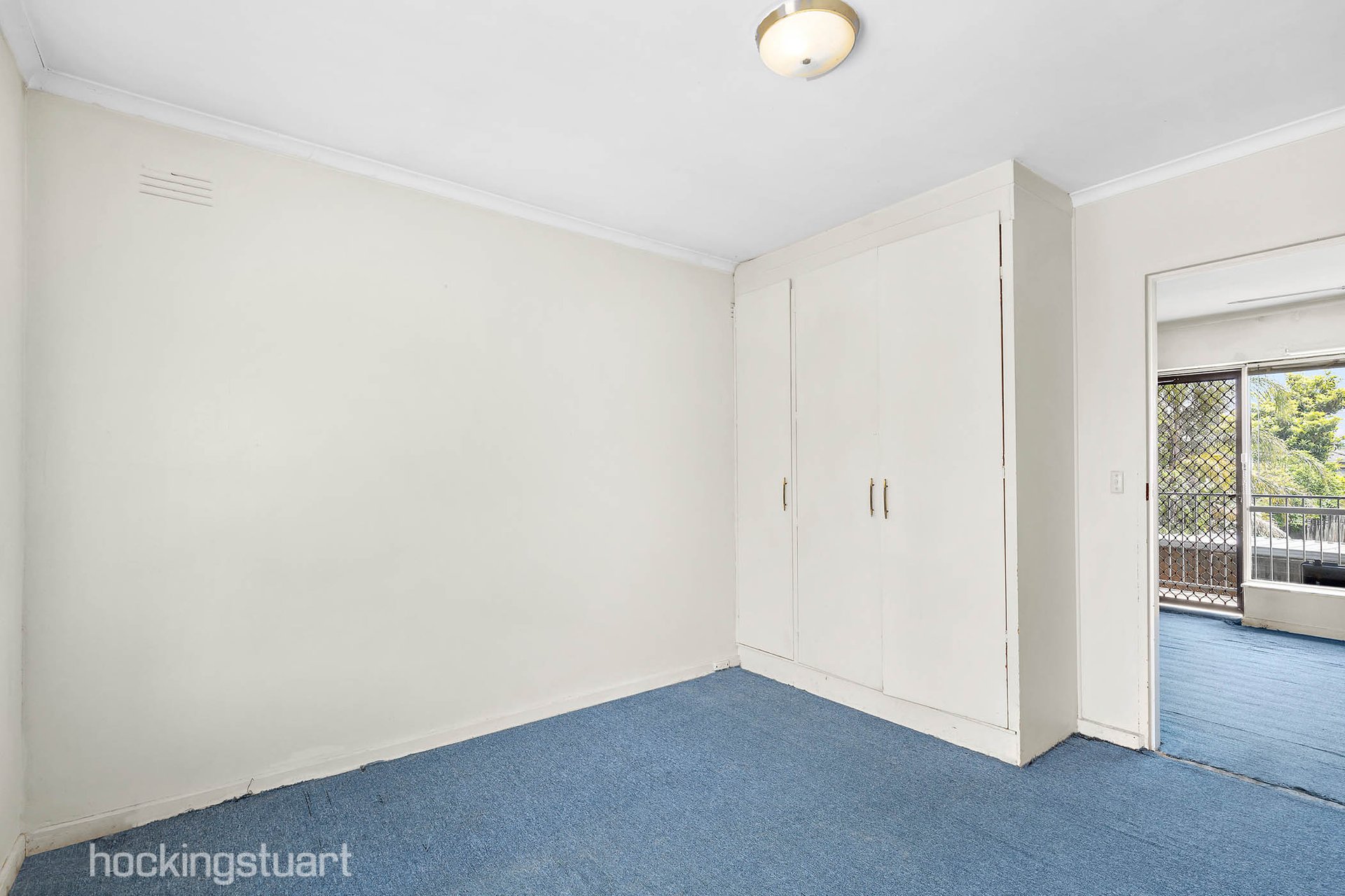 Property Gallery Thumbnail 2