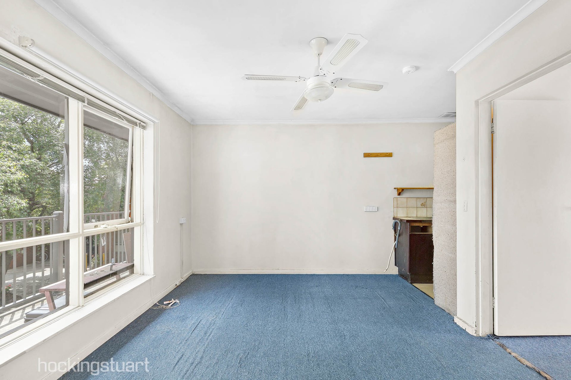 Property Gallery Thumbnail 3