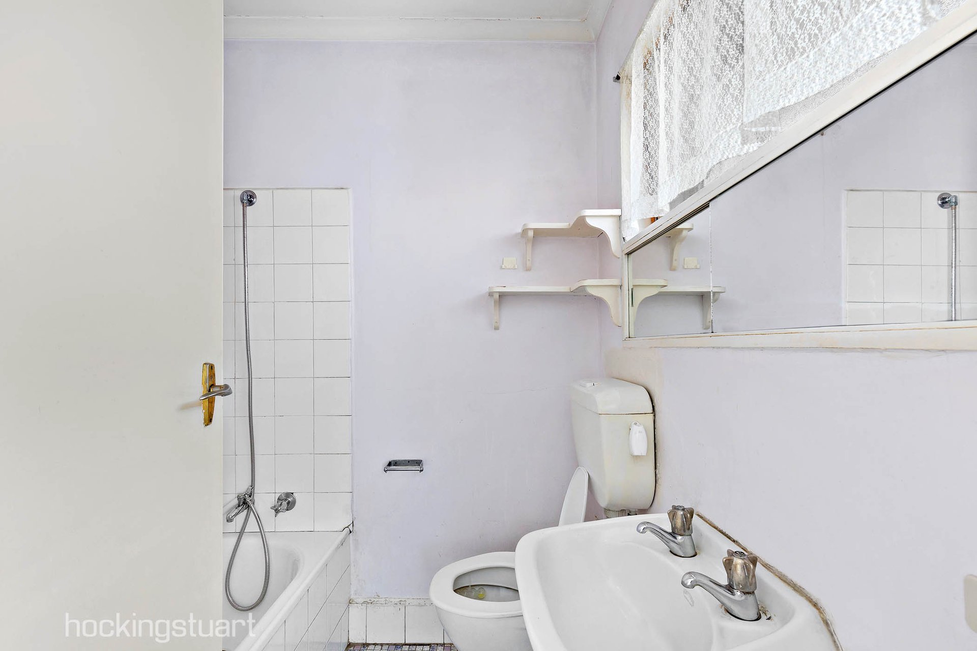 Property Gallery Thumbnail 6