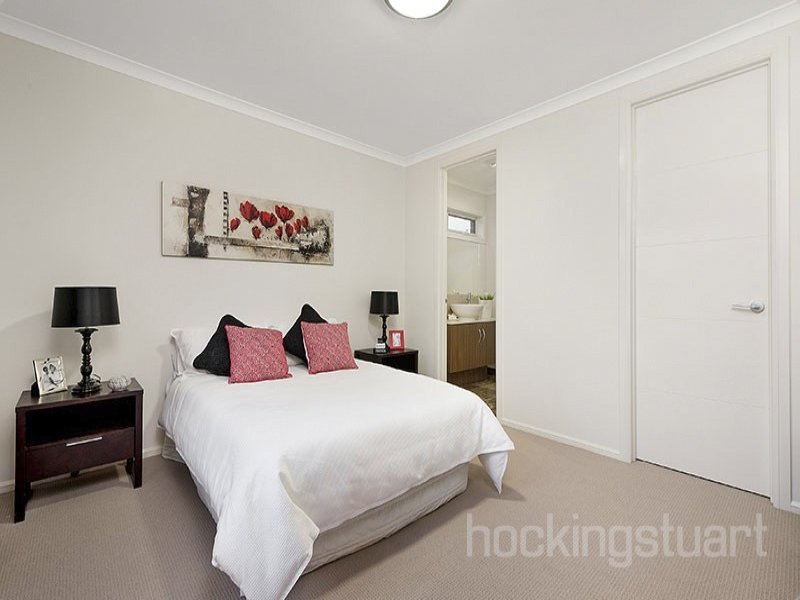 208 Union Road, Surrey Hills image 8
