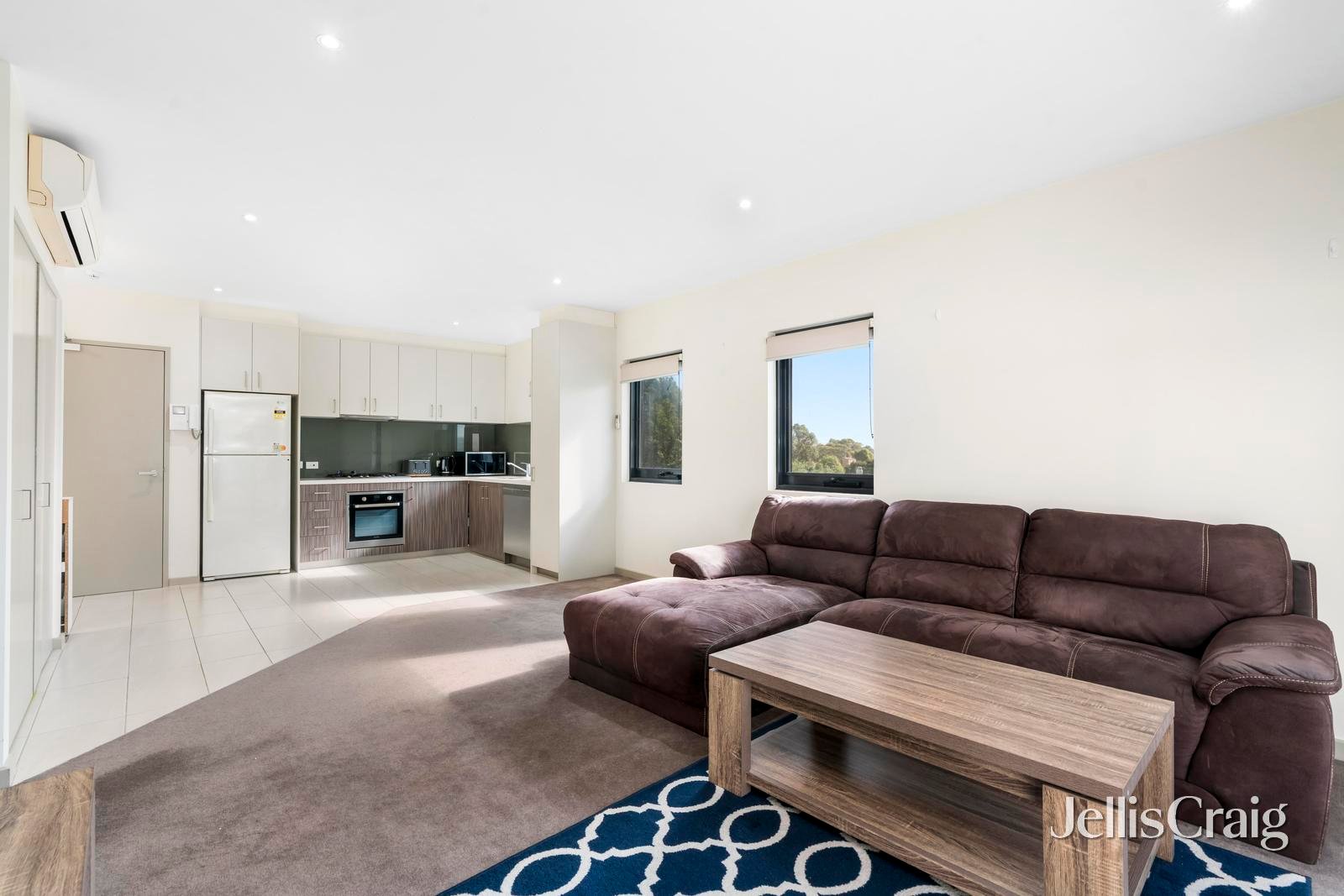 208/1 Frank Street, Glen&nbsp;Waverley image 4