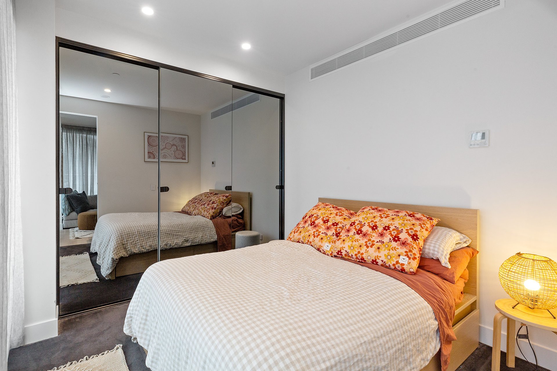 Property Gallery Thumbnail 8