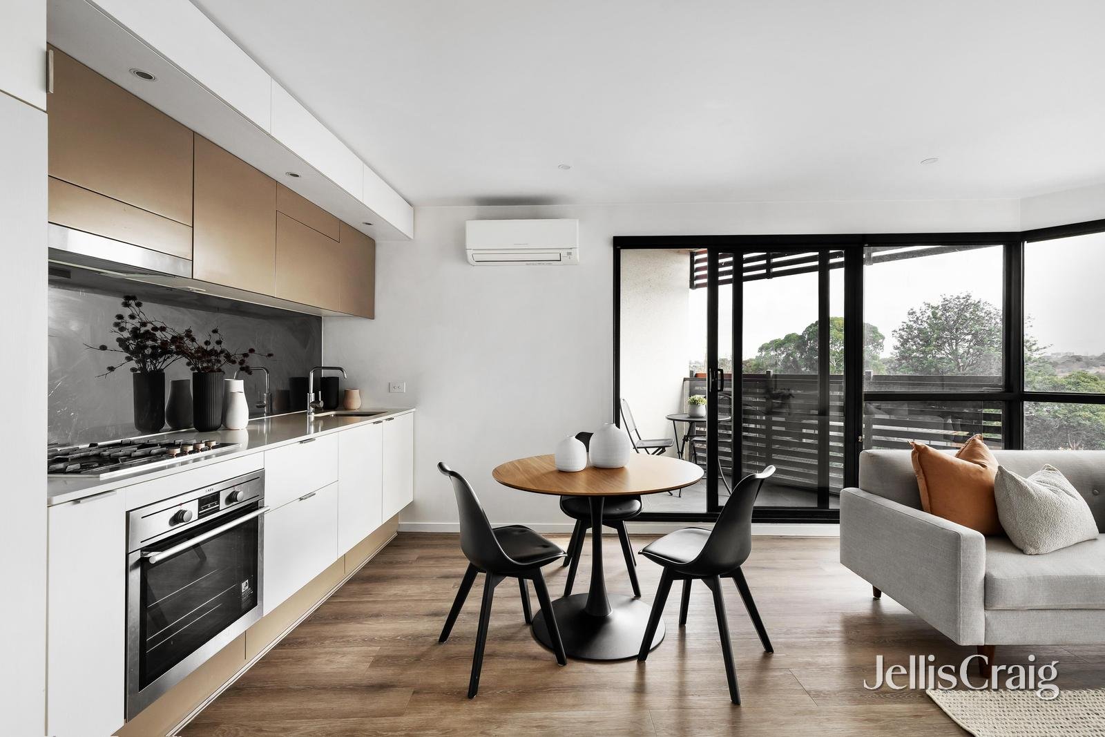 208/10-12 High Street, Glen&nbsp;Iris image 2