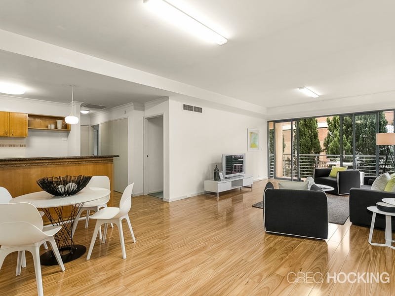 208/102 Wells Street, Southbank image 1