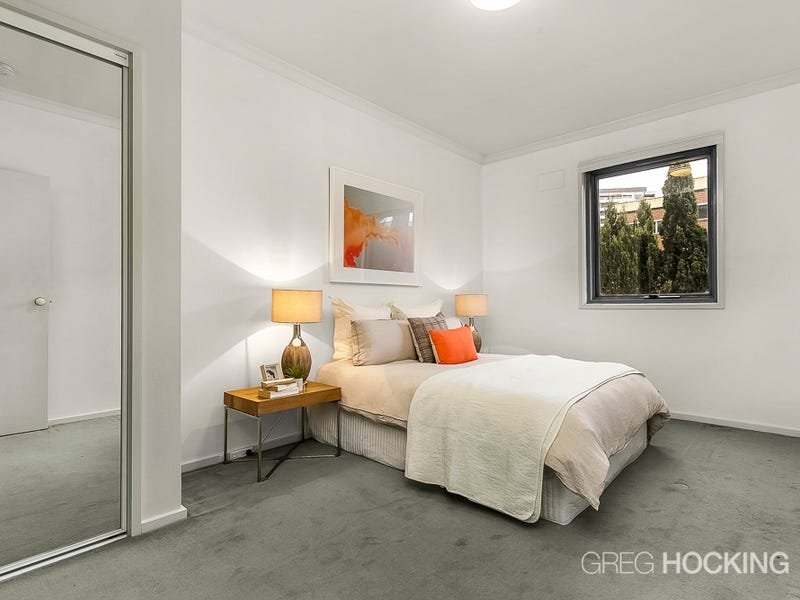 208/102 Wells Street, Southbank image 5