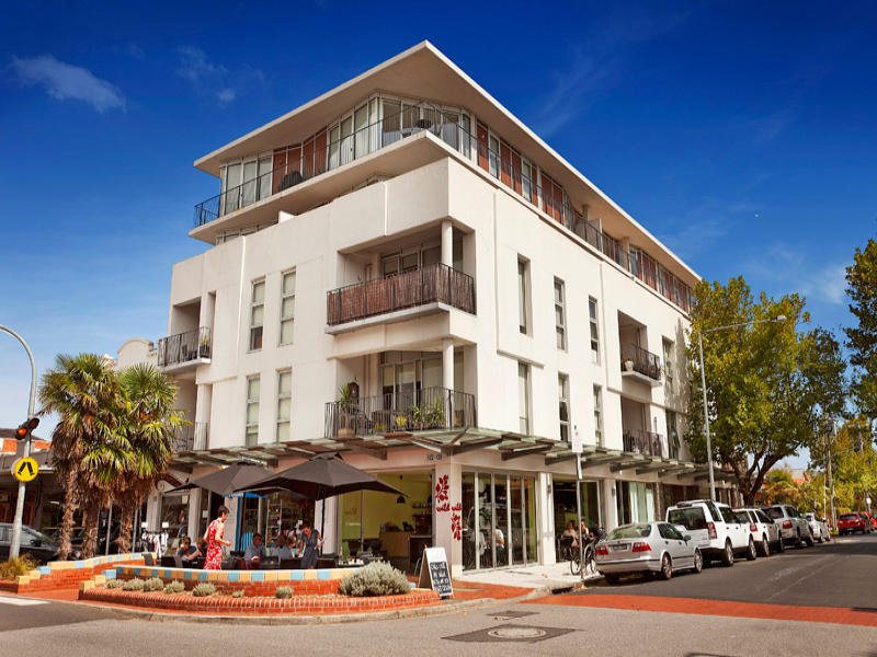 208/122-128 Ormond Road, Elwood image 2