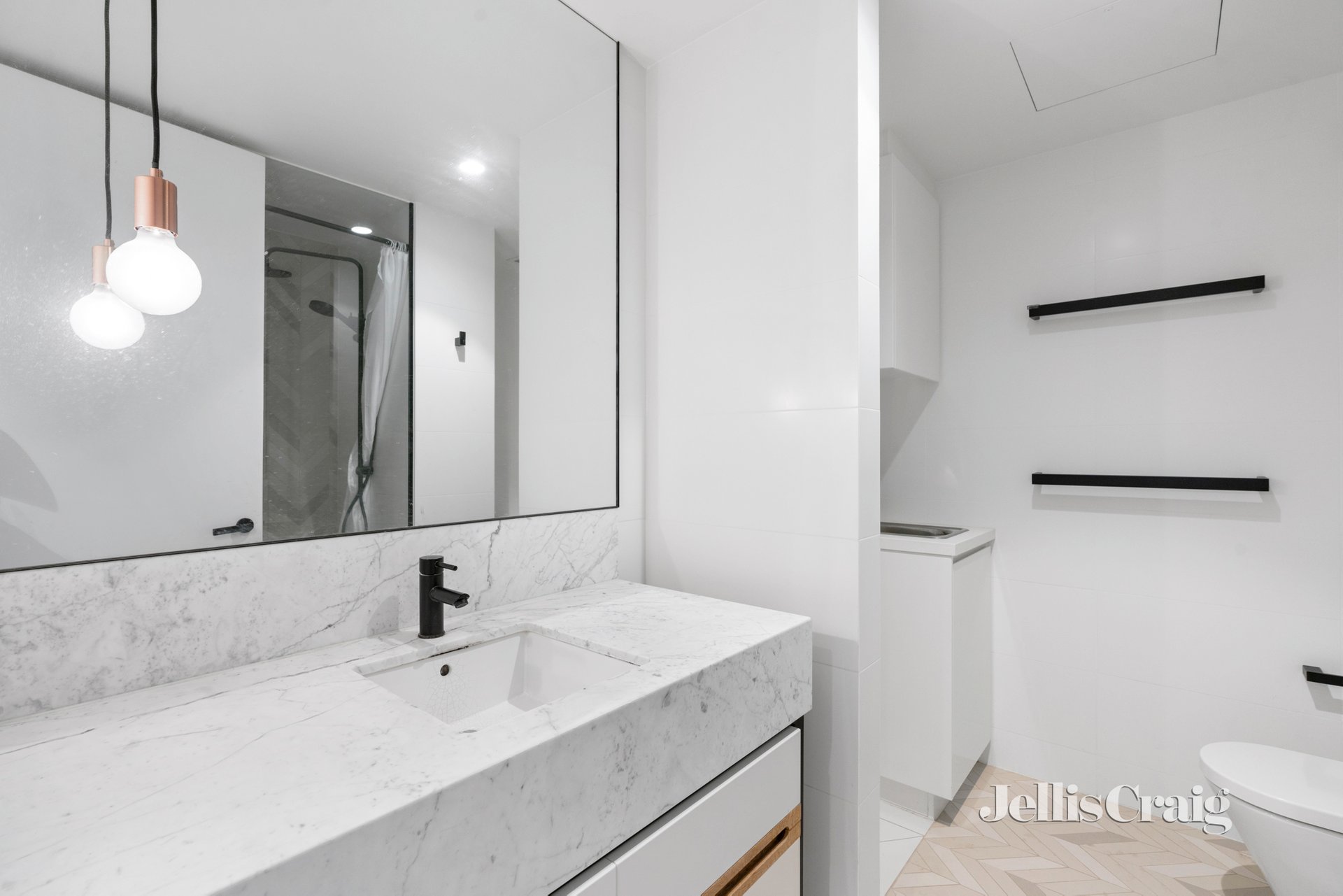208/1273 High St, Malvern image 5