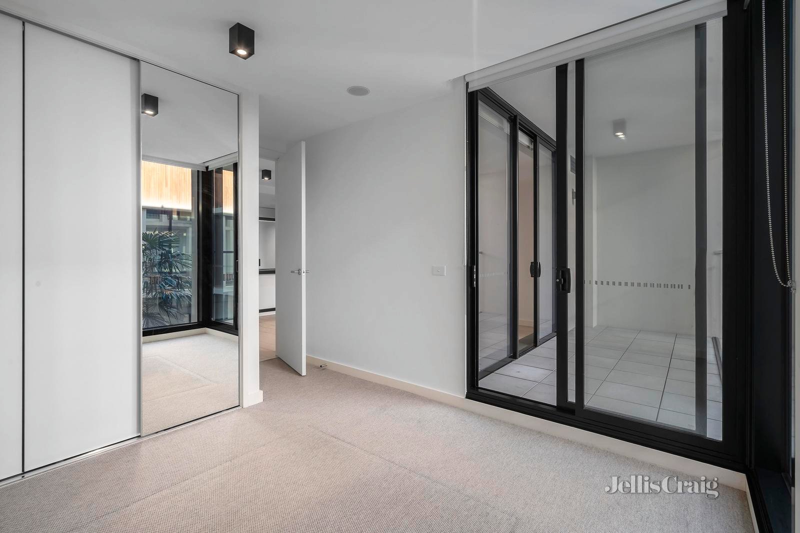 208/184 Whitehorse Road, Balwyn image 5