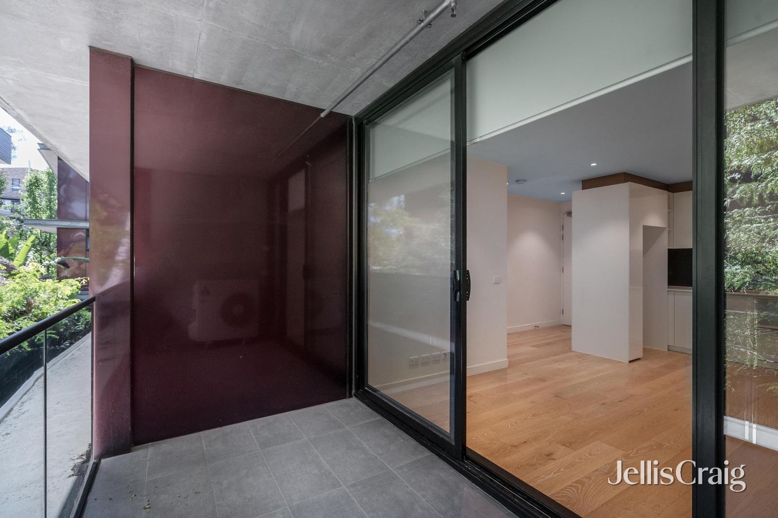 208/20 Queen Street, Blackburn image 6