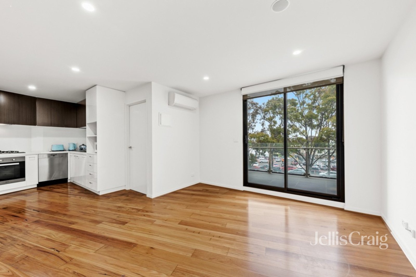 208/254 Bell Street, Heidelberg&nbsp;Heights image 3