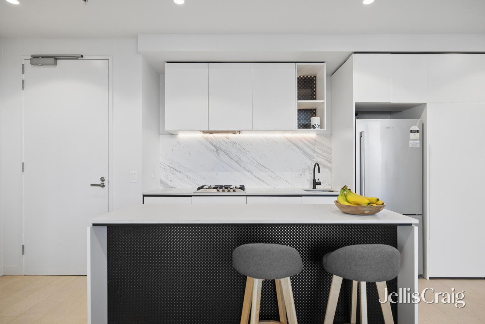 208/3 Victoria Street, Windsor image 4