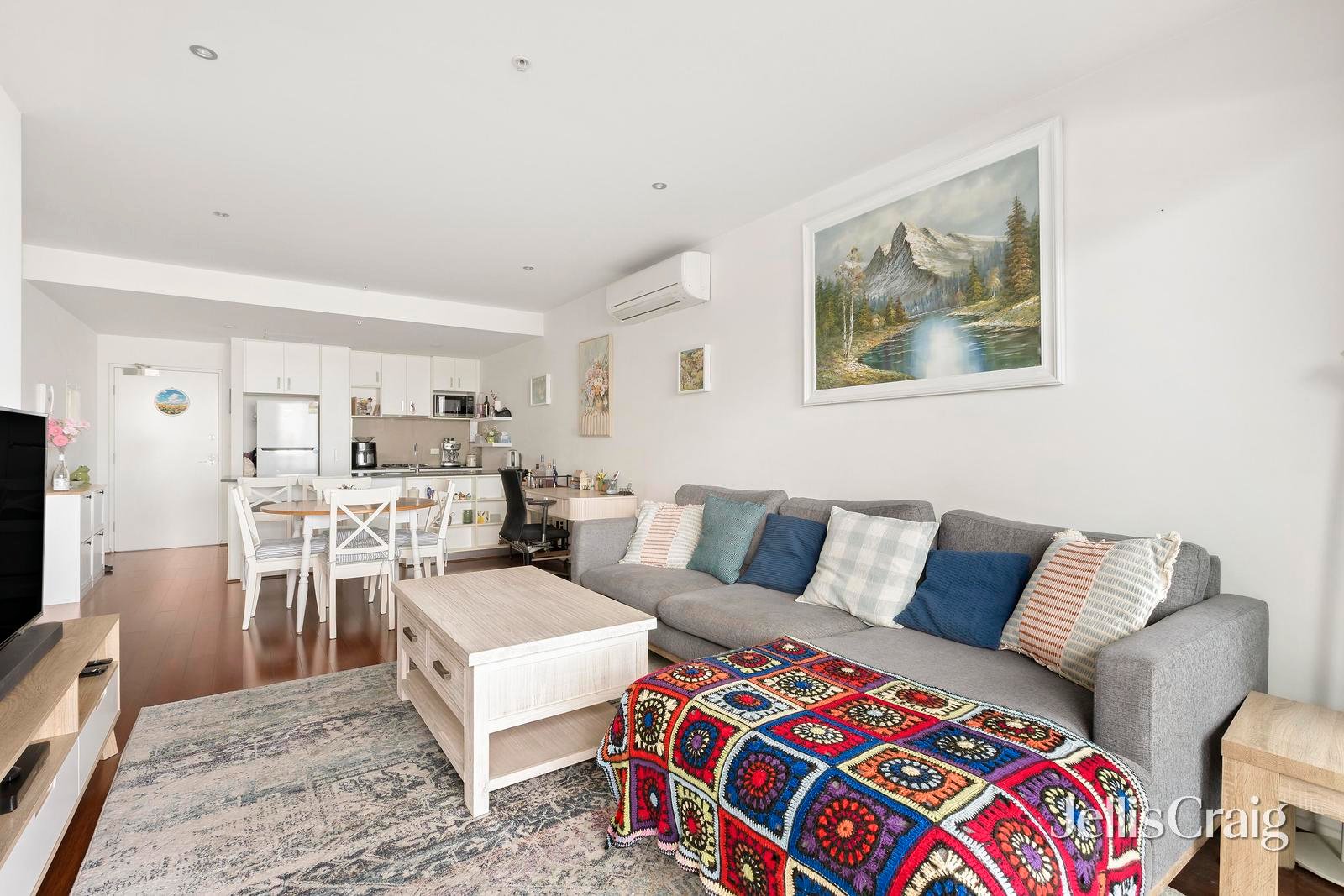 208/388 Keilor Road, Niddrie image 2