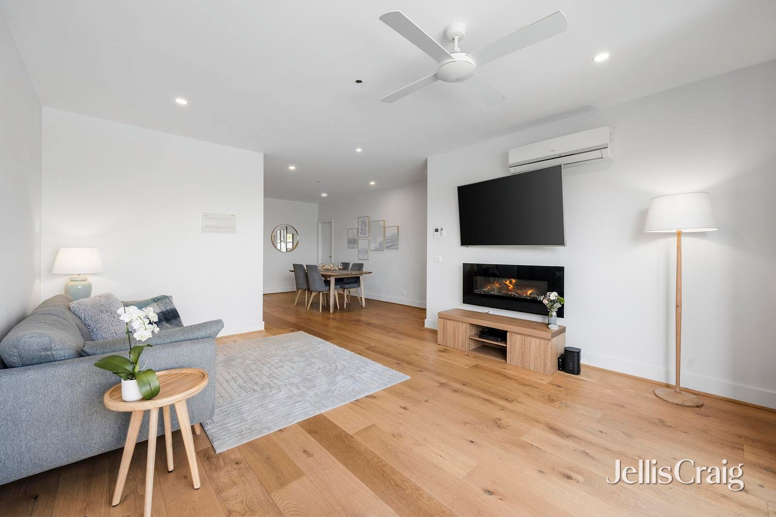 208/5-7 Browns Avenue, Ringwood image 2